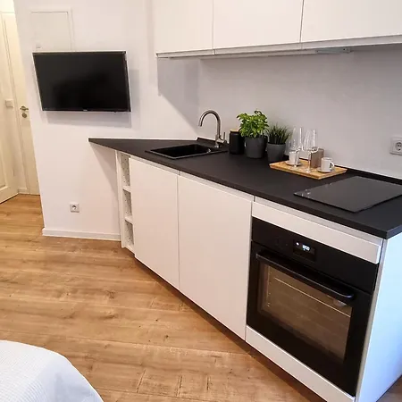 아파트 Modernes Im Zentrum Von *